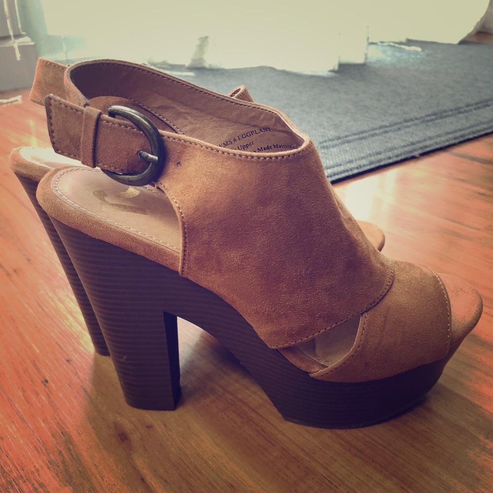 Congac Brown Platforms